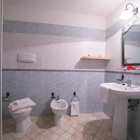 Apartamento Sleeps 7 Air Con *