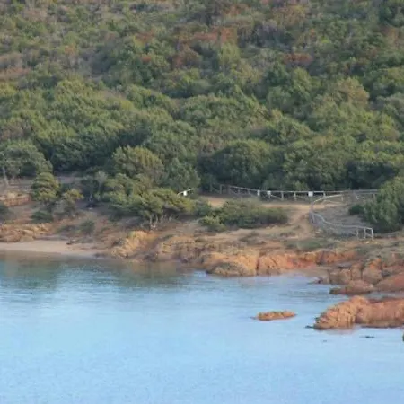 Apartamento Sleeps 7 Air Con Budoni